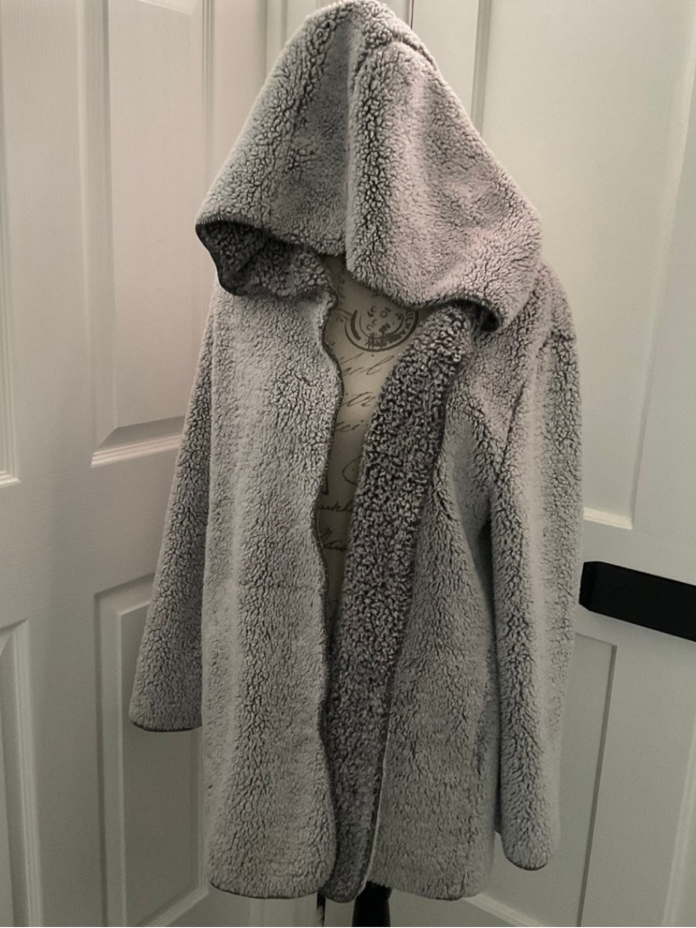 PINK Victoria's Secret Gray Sherpa Hooded Jacket